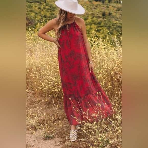 love stitch Dresses & Skirts - Love stitch Kiriana Halter Maxi Dress Red Floral Chiffon Left Print Flowy M